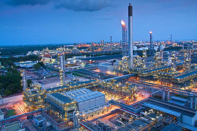 Các ngành công nghiệp - Kiểm soát nhà máy, một cái nhìn từ trên không của một nhà máy