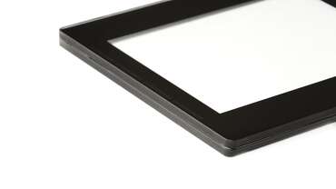 Impactinator® Glass - Laminated glass isang malapitan up ng isang tablet