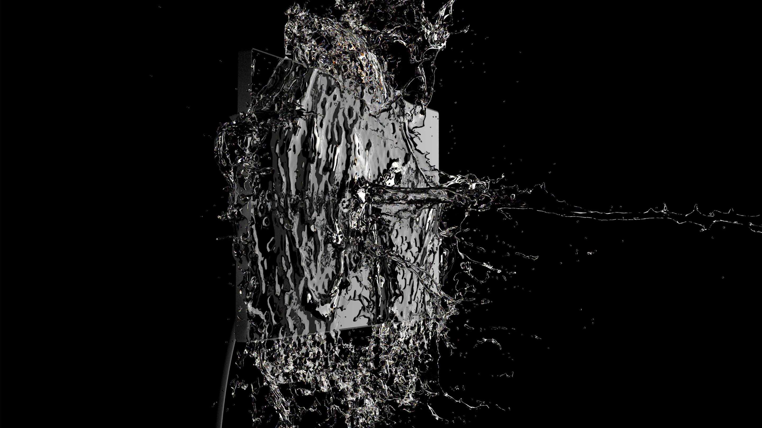 Màn hình công nghiệp - Màn hình cảm ứng chống thấm nước, nước bắn ra từ một vật thể vuông