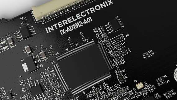 Desarrollo - Electrónica: un primer plano de una placa de circuito